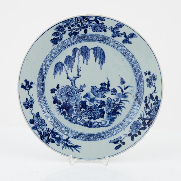 A blue and white vegetable tureen without cover, and a  blue and white serving dish, Qing dynasty, Qianlong (1736-95).