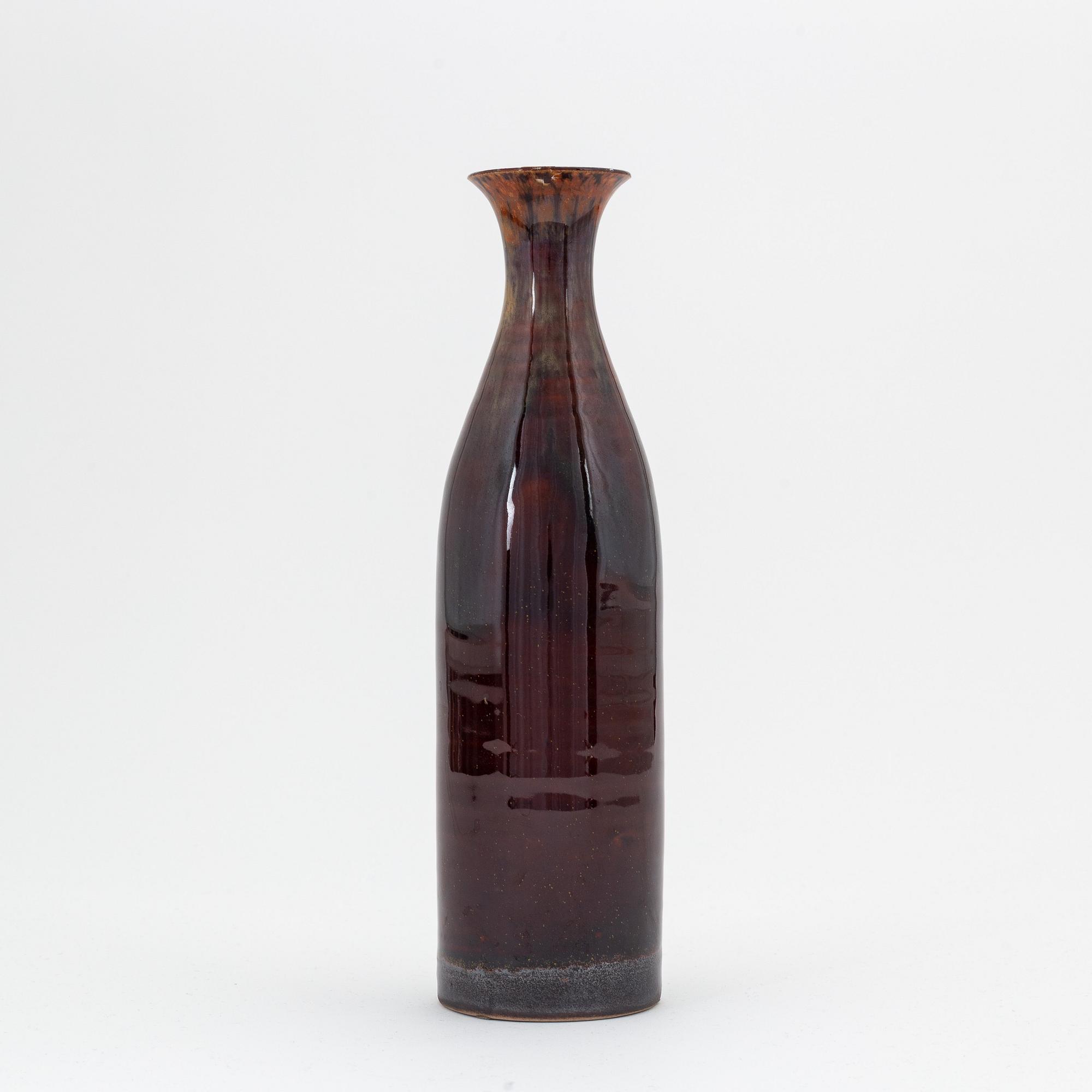 Carl-Harry Stålhane, a stoneware vase and a bowl, Designhuset.