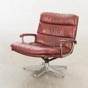 Andre Vandenbeuck, easy chair "Gamma" for Strässle, 1970's.