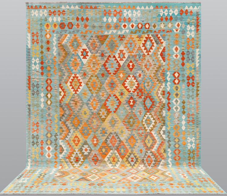 Matta, Kelim, ca 345 x 250 cm.