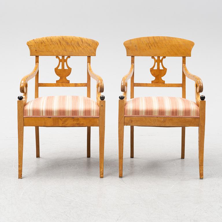 Karmstolar, ett par, Karl Johan, 1800-talets mitt.