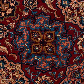 MATTA, old Isfahan, ca 347 x 252 cm (samt kortsidorna med 3 respektive 2,5 cm slätväv).