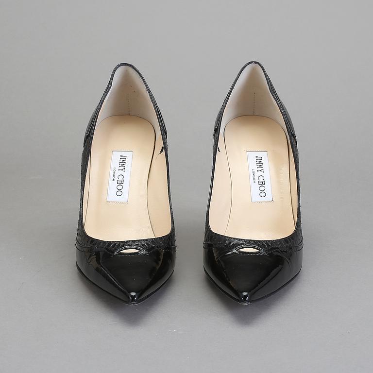 SKOR, Jimmy Choo.