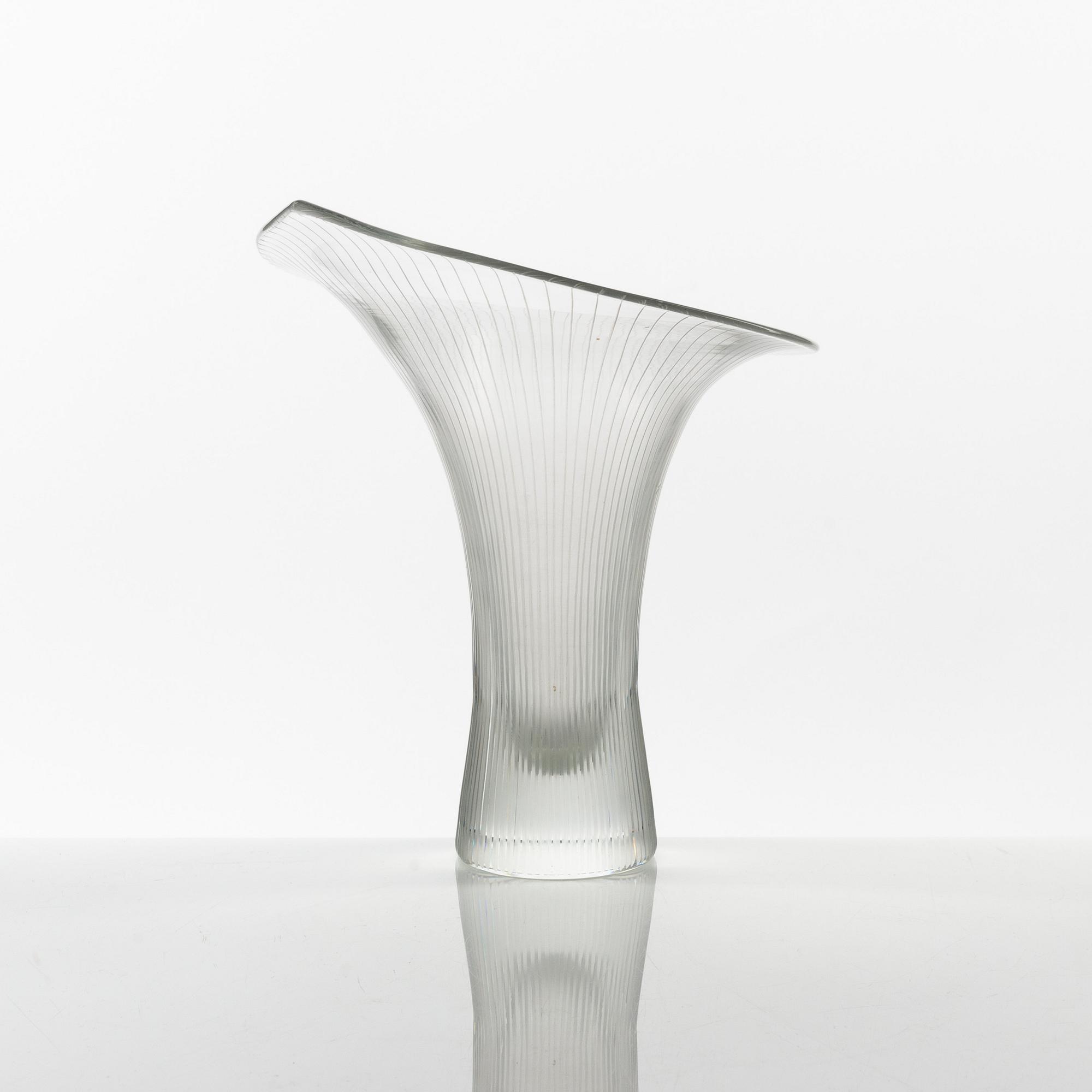 Tapio Wirkkala, vase, "Kanttarell", signed Tapio Wirkkala, Iittala -55.