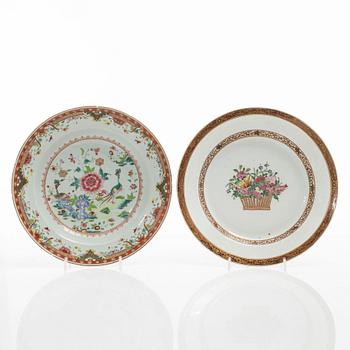 Tallrikar, 15 stycken, porslin, Kina, Qingdynastin, 1700-tal.