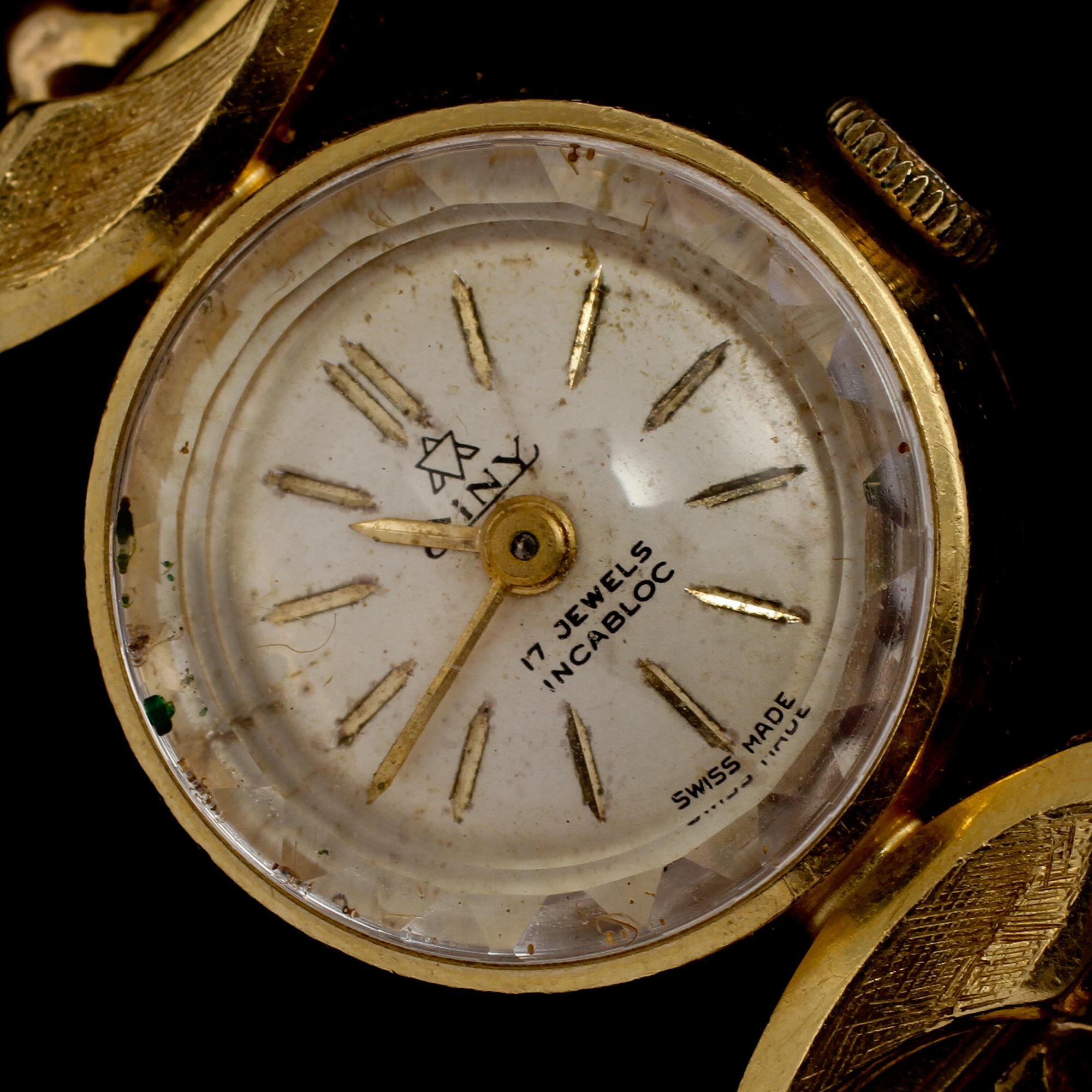 DAMARMBANDSUR, 18k guld, Ciny, Schweiz, omkring 1900-talets mitt. Total vikt 23 g.
