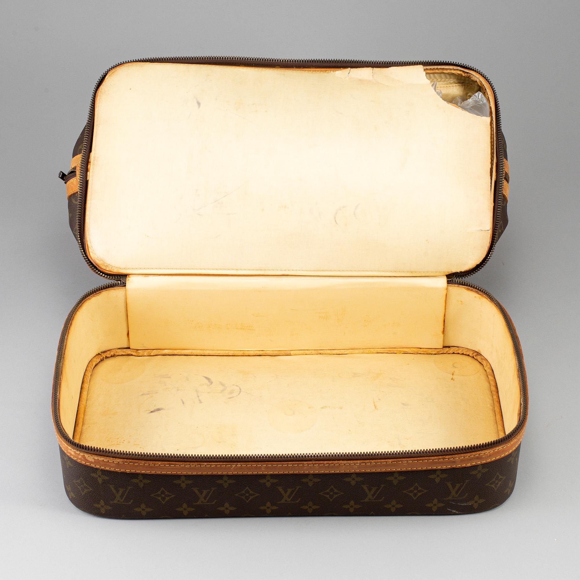 LOUIS VUITTON, a '48H toile' weekendbag.