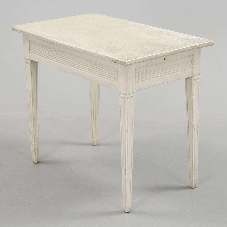 BORD, gustaviansk stil, sannolikt Hälsingland, omkr 1800-talets mitt.