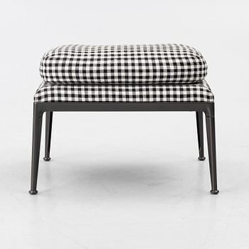 Antonio Citterio, a footstool/ottoman, Mirto/B&B Italia, Italy, contemporary.