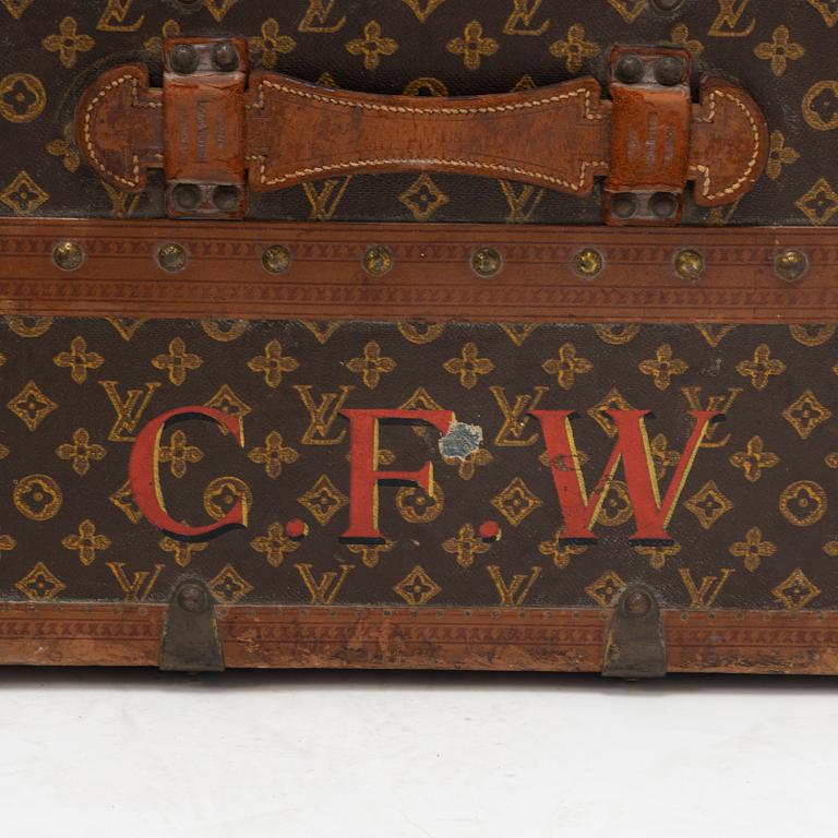 Louis Vuitton, A late 19th century trunk.
