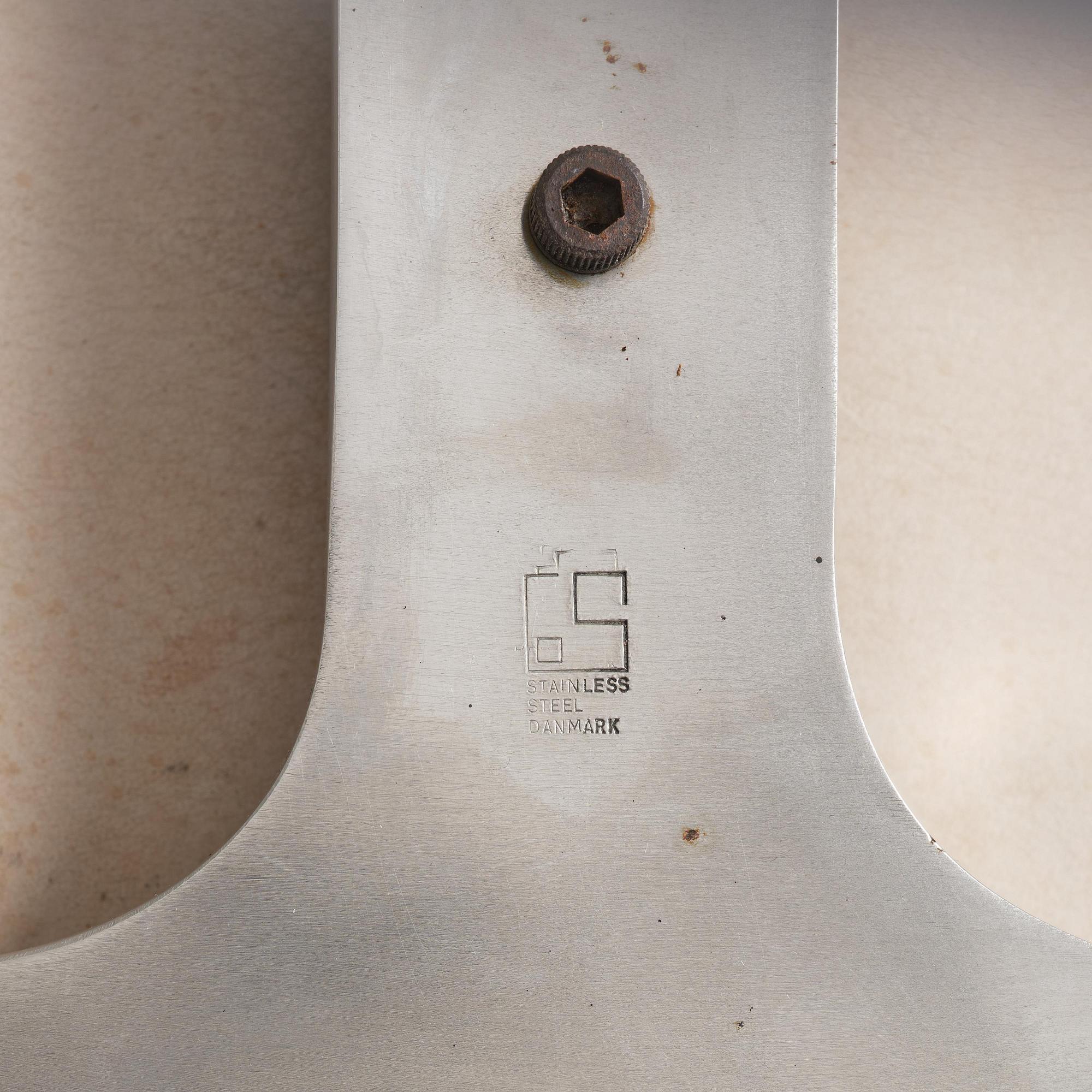 Preben Fabricius & Jørgen Kastholm, a "Scimitar" chair, Ivan Schlechter, Copehhagen, 1960s.