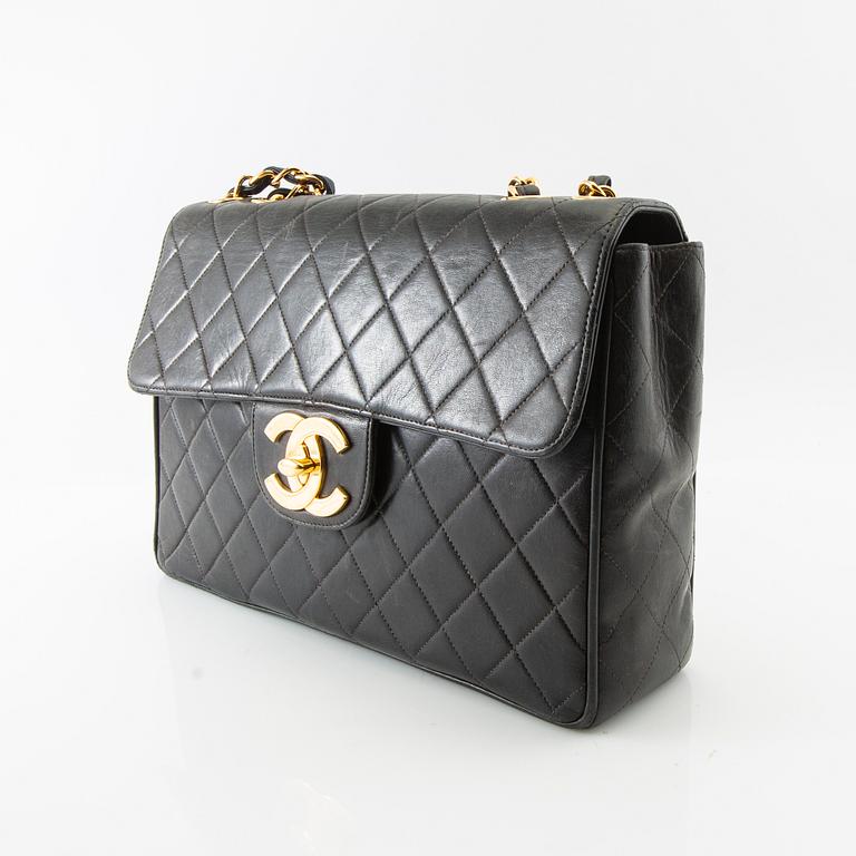Chanel, bag, "Jumbo Single Flap Bag", 1994-96.