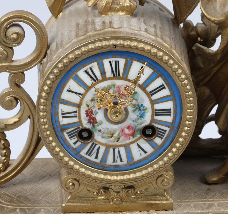 BORDSPENDYL, nyrenässans, 1800-tal.