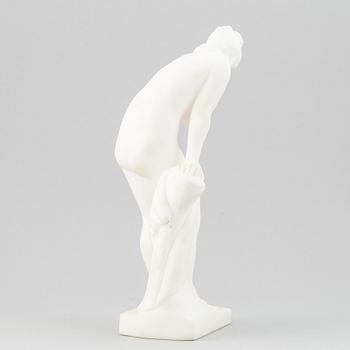 Sculpture, galleria Lapini, Alabaster. Height 36 cm.