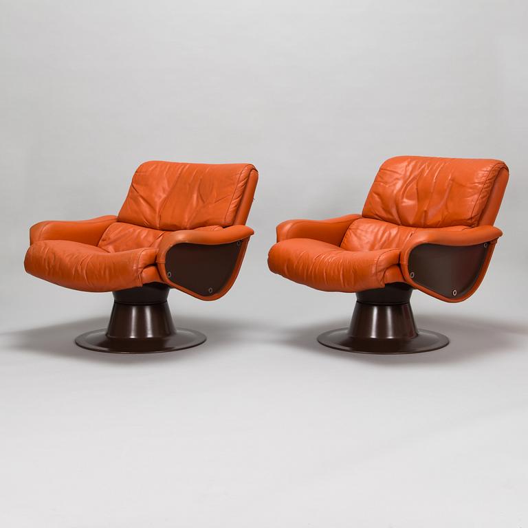Yrjö Kukkapuro, a pair of 1960's 'Saturnus' armchairs for Haimi.