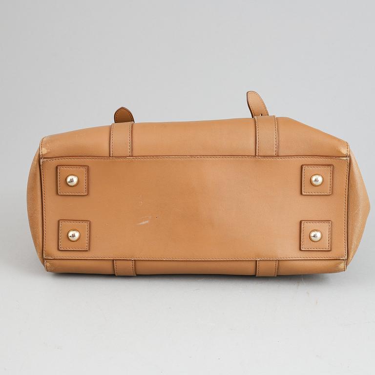 Mulberry, a tan leather 'Bayswater Double Zip' handbag, 2013.