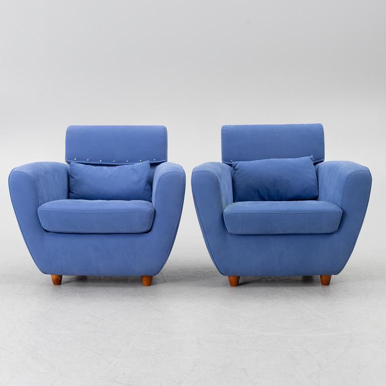 Armchairs, a pair, Ligne Roset, France.