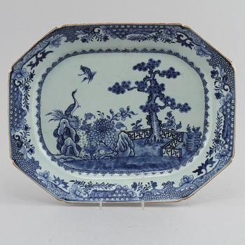 STEKFAT, porslin, Kina, 1700-tal.