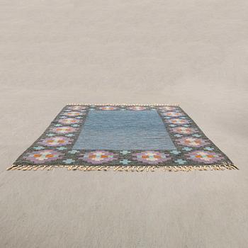 Rug, flat weave, signed BS, Sweden, approx. 220 x 162 cm.