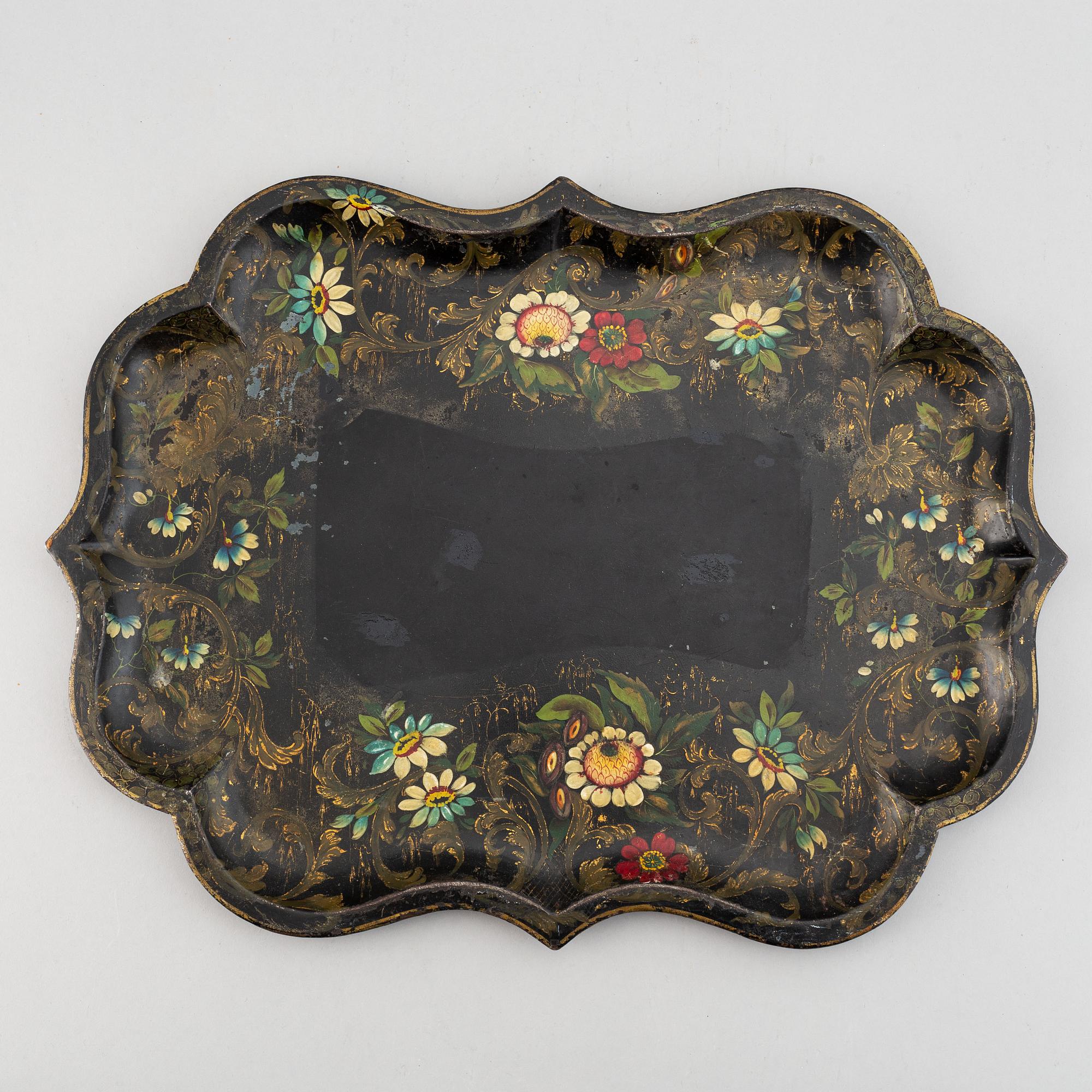 Two painted flower pots and 3 trays, 19th/20th Century.