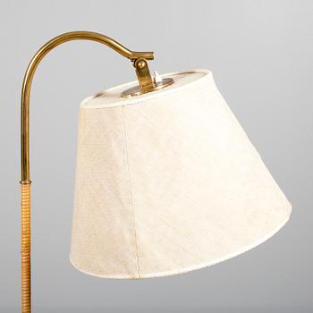 GOLVLAMPA, design Paavo Tynell, modell 9609, tillverkare Idman, 1950-tal.