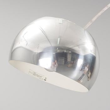 GOLVLAMPA, "Arco", Achille och Pier Castiglioni, Flos, Italien.