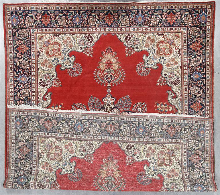 MATTA, old Täbris sannolikt, ca  383x296 cm.