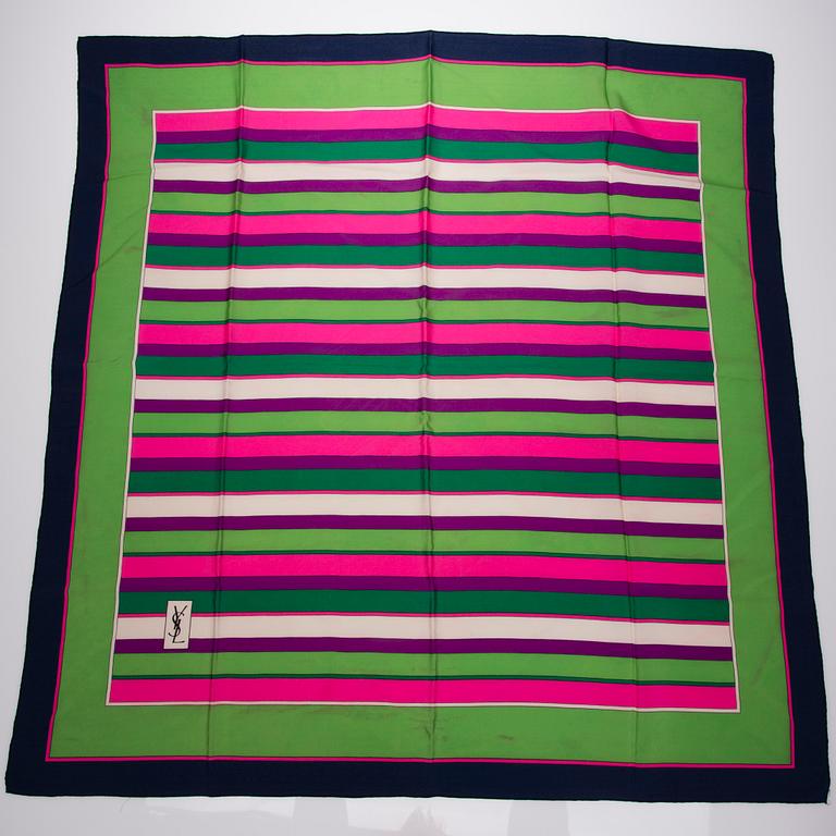 HUIVEJA, 3 kpl, Yves Saint Laurent.