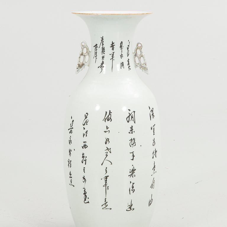 Golvas, porslin, Kina, 18/1900-tal.
