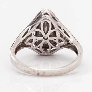 Sormus, 14K valkokultaa, turmaliini ja timantteja n. 0.60 ct yht.
