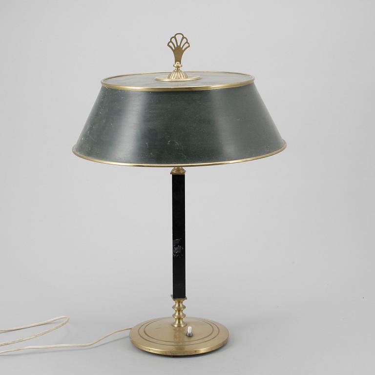 BORDSLAMPA, 1940-tal.