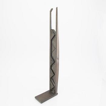 Lars Kleen, a signed dated and numbered wooden sculpture -89 61/90.