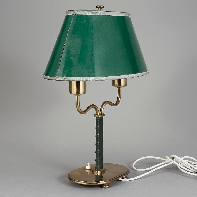 BORDSLAMPA, modell 2388, Josef Frank för Firma Svenskt Tenn.
