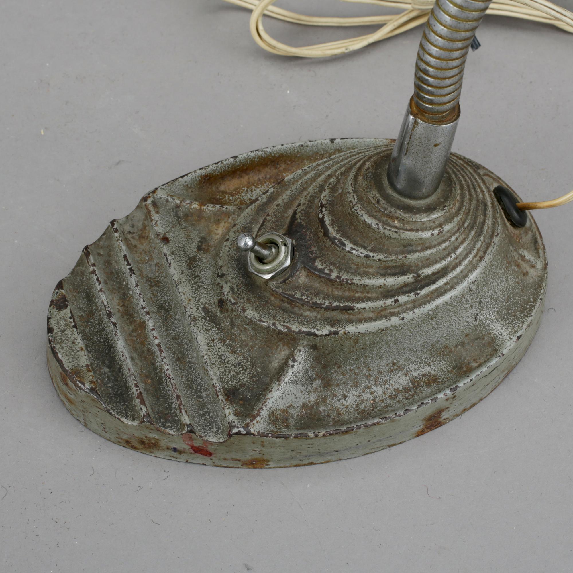 BORDSLAMPA, 1940/50-tal.
