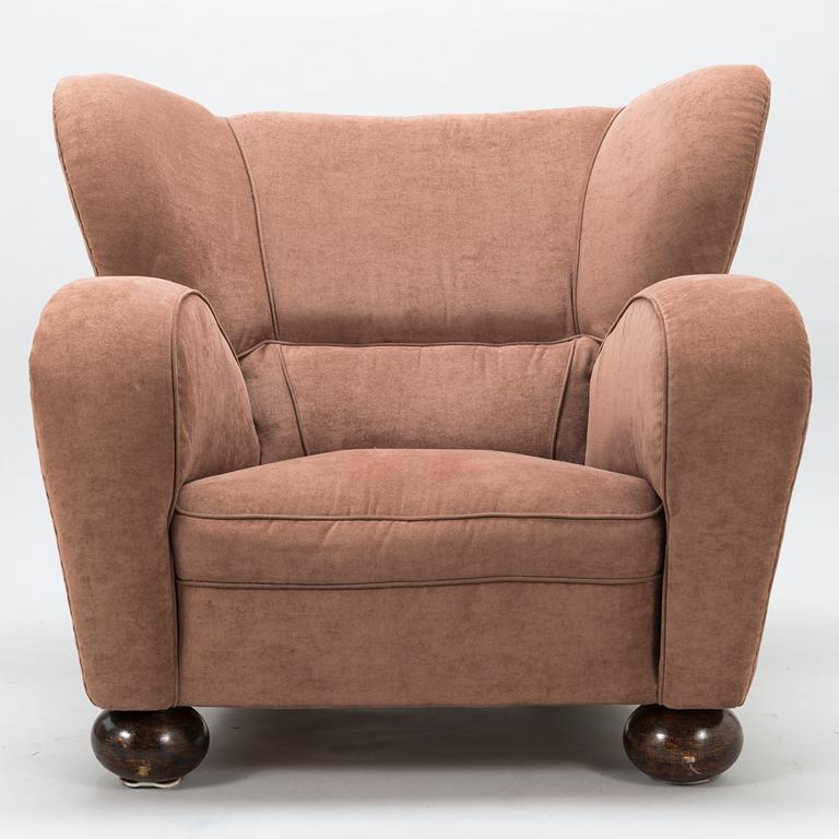 MÄRTA BLOMSTEDT, an 'Aulanko-model' armchair. Designed in 1939.