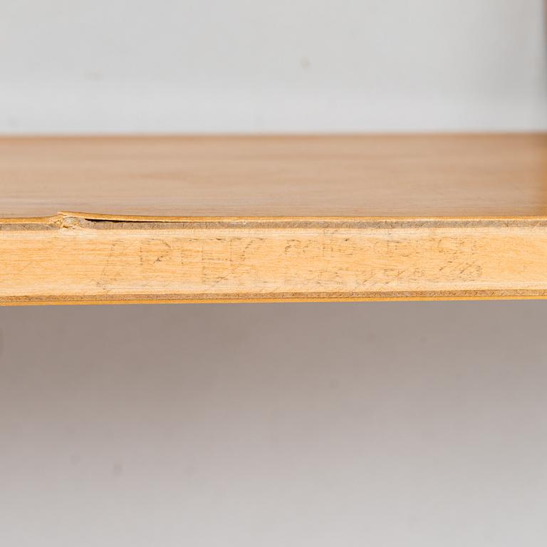 Alvar Aalto,  Two mid 20th Century '112B' shelves for Artek.