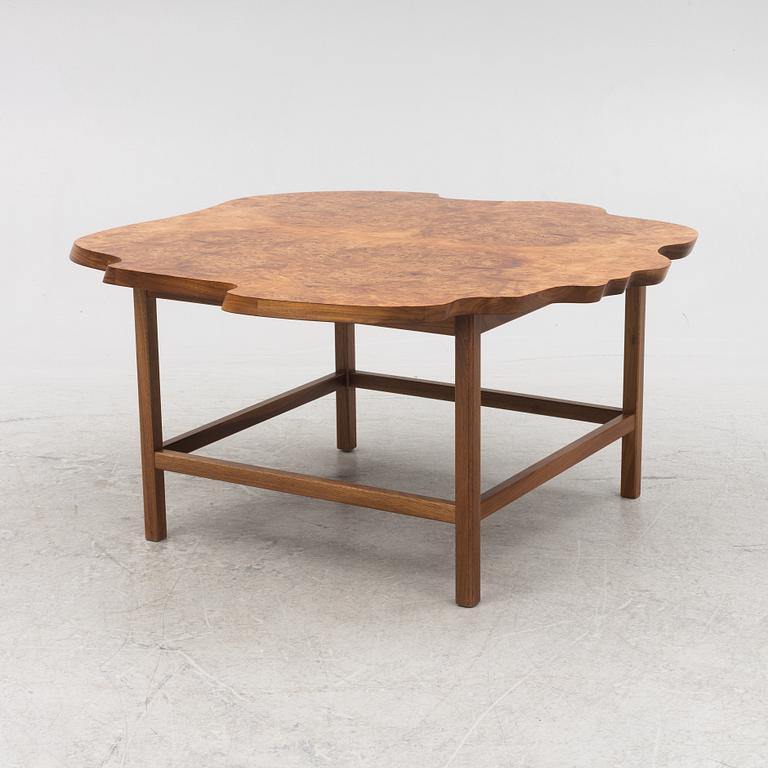 Josef Frank, soffbord, modell 1057, Firma Svenskt Tenn, efter 1985.