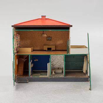 Dollhouse, functionalist style.