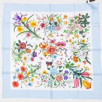 Gucci, scarf, "Flora".