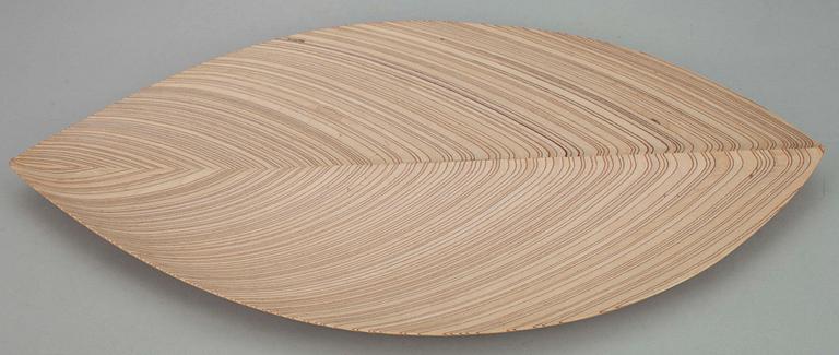 Tapio Wirkkala, A PLYWOOD DISH.