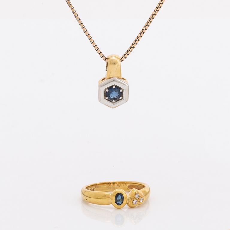 Pendant and ring, 18K gold with 2 sapphires and brilliant-cut diamonds 0,045 ct inscribed, chain gilded silver.