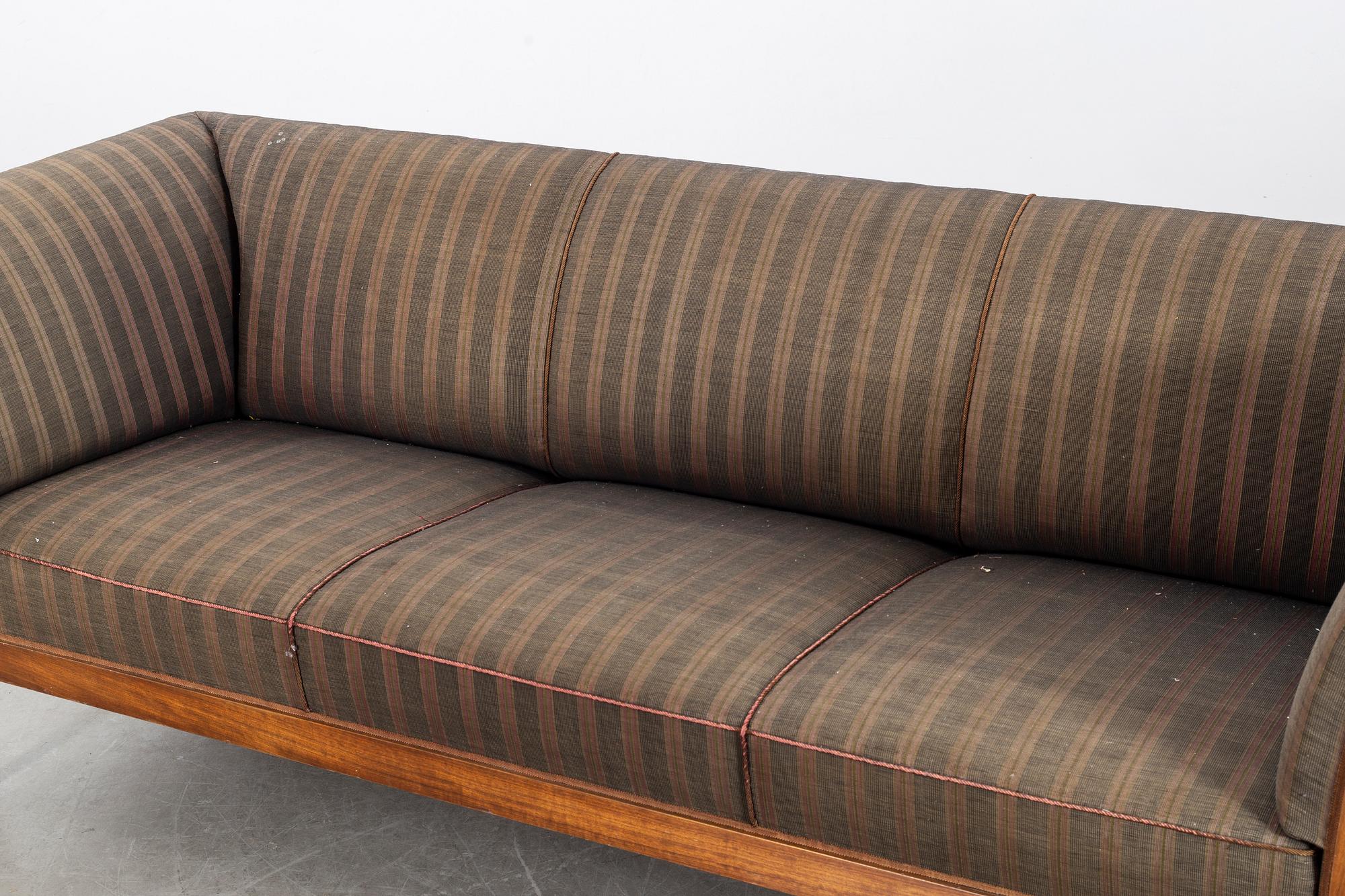 FRITS HENNINGSEN, a mahogany sofa mid 1900's.