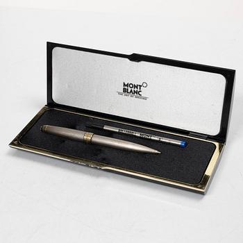 Pen, silver, "Meisterstück", Mont Blanc, Germany.