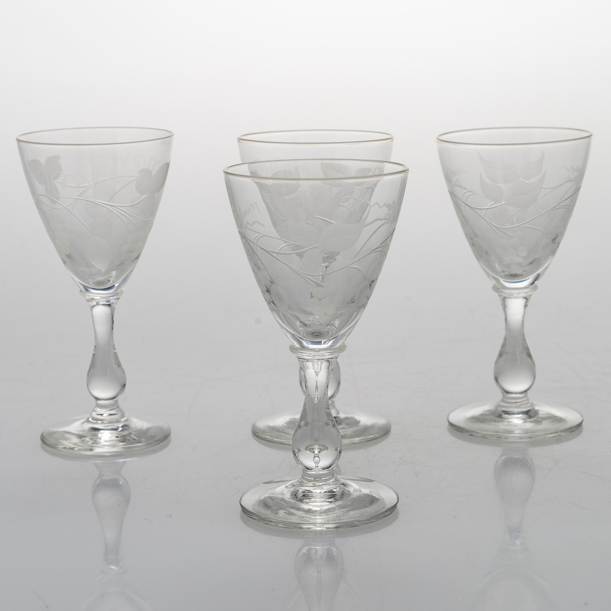 A 84-piece 'Savoy' glasswear, 1940s.