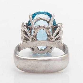An 18K white gold ring with aquamarine and brilliant-cut diamonds, Conti, South Africa.