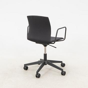 Desk Chair Akaba.