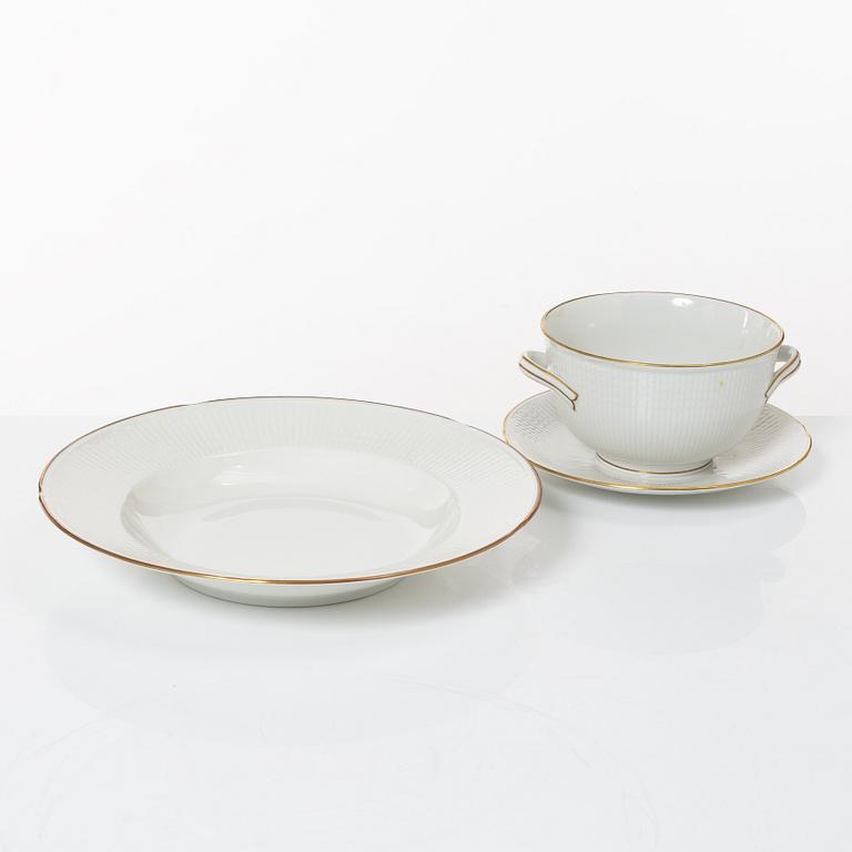 Louise Adelborg, dinner service, 76 pcs, porcelain, "Swedish Grace/Gracil", Rörstrand/Lidköping. First half/mid 20th century.