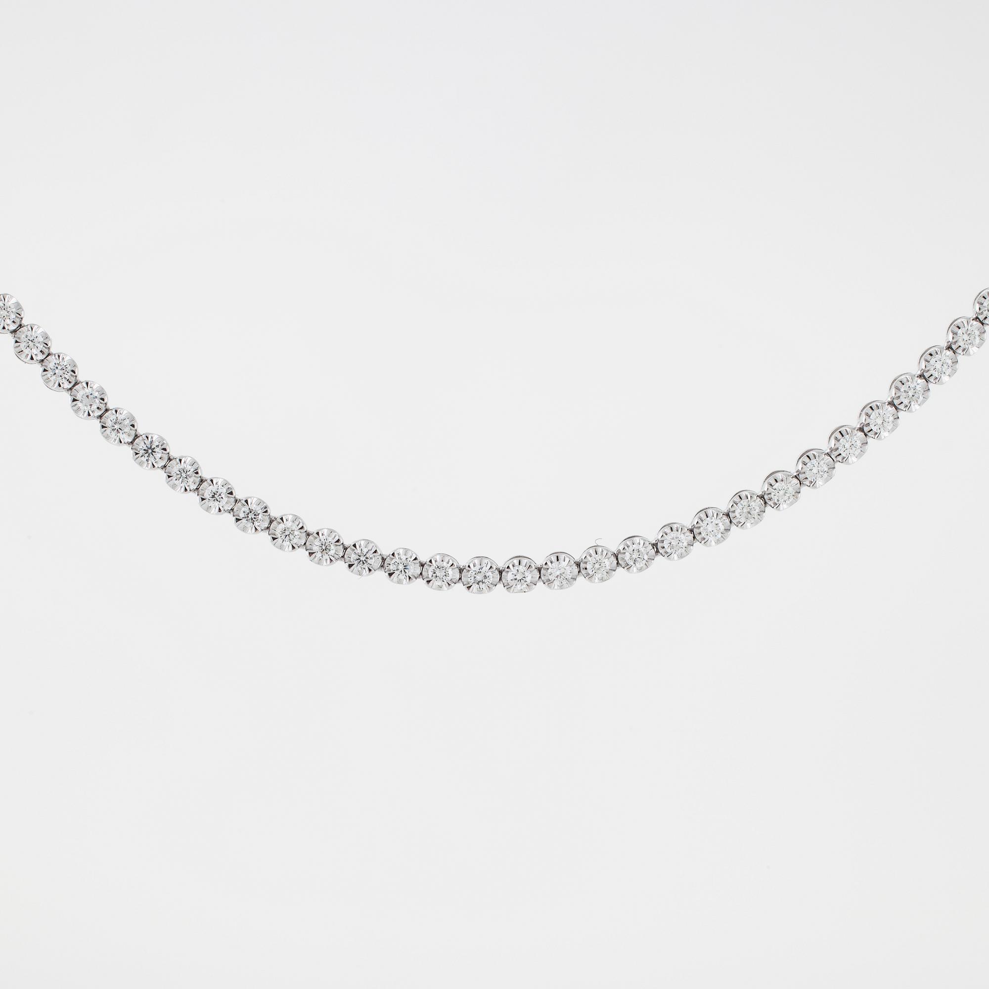 COLLIER, med briljantslipade diamanter, totalt ca 1.40 ct.