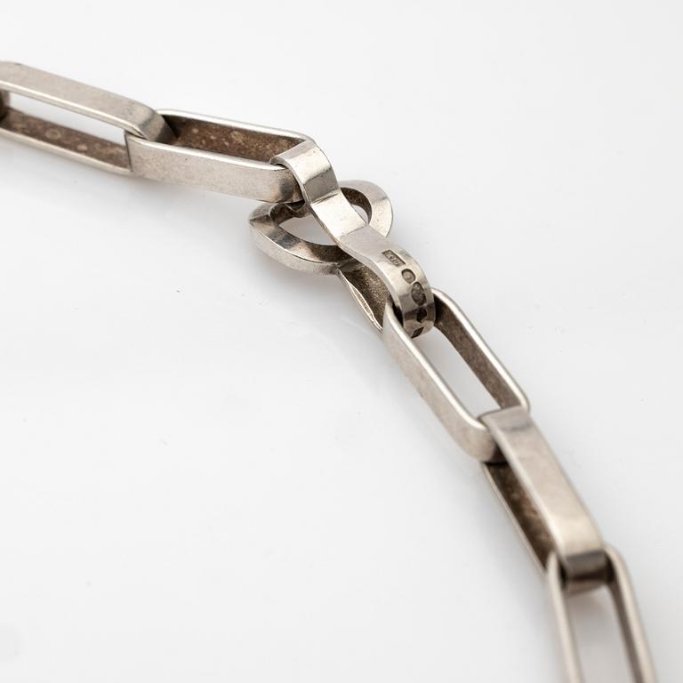 K-J Johansson, Neck chain, silver, 1975, Gothenburg.