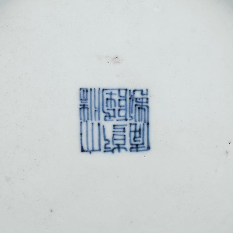 TALLRIKAR, 1 par, porslin, Kina, 1700-/1800-tal.